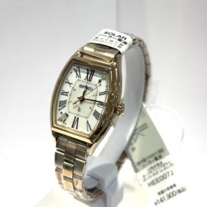 HEE007J ¥141,900（税込）